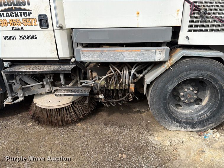 image for item FK4146 2005 Freightliner FL70 street sweeper truck