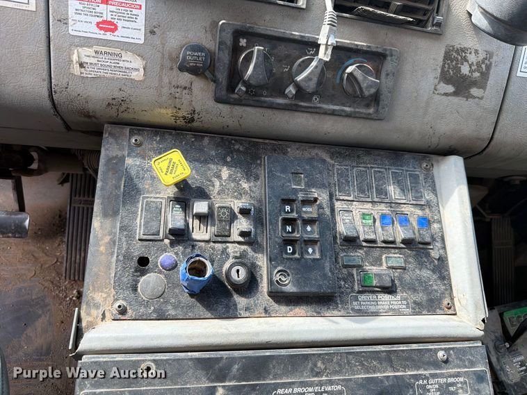 image for item FK4146 2005 Freightliner FL70 street sweeper truck