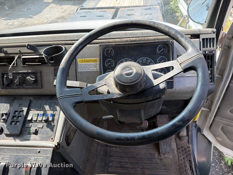 image for item FK4146 2005 Freightliner FL70 street sweeper truck
