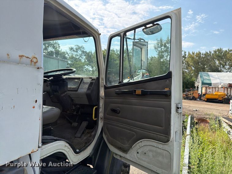 image for item FK4146 2005 Freightliner FL70 street sweeper truck