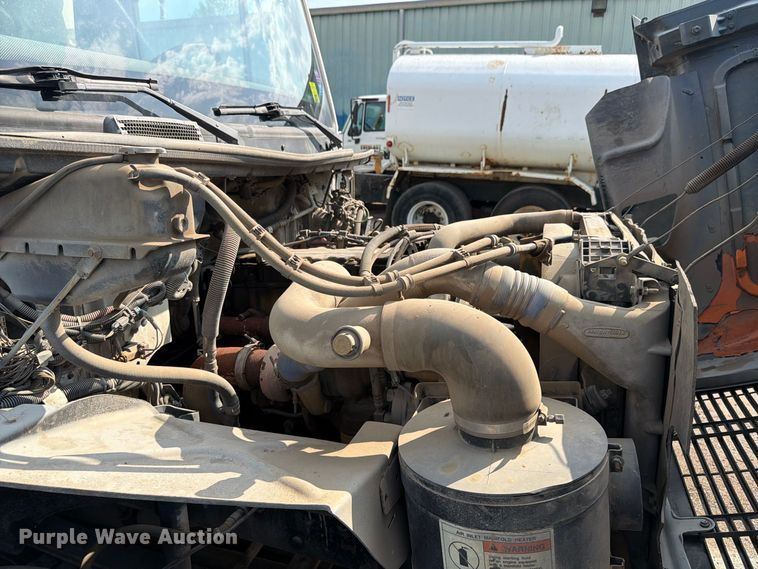 image for item FK4146 2005 Freightliner FL70 street sweeper truck