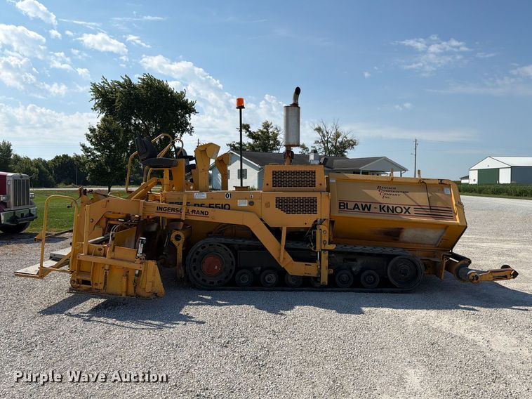 image for item FK4151 2000 Blaw-Knox PF-5510 paver