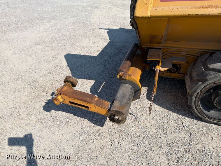image for item FK4151 2000 Blaw-Knox PF-5510 paver