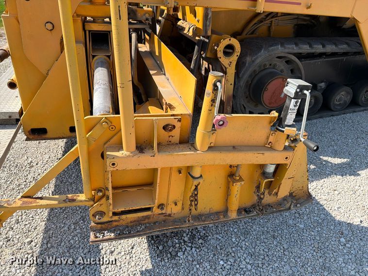image for item FK4151 2000 Blaw-Knox PF-5510 paver