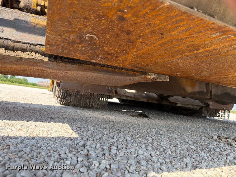 image for item FK4151 2000 Blaw-Knox PF-5510 paver