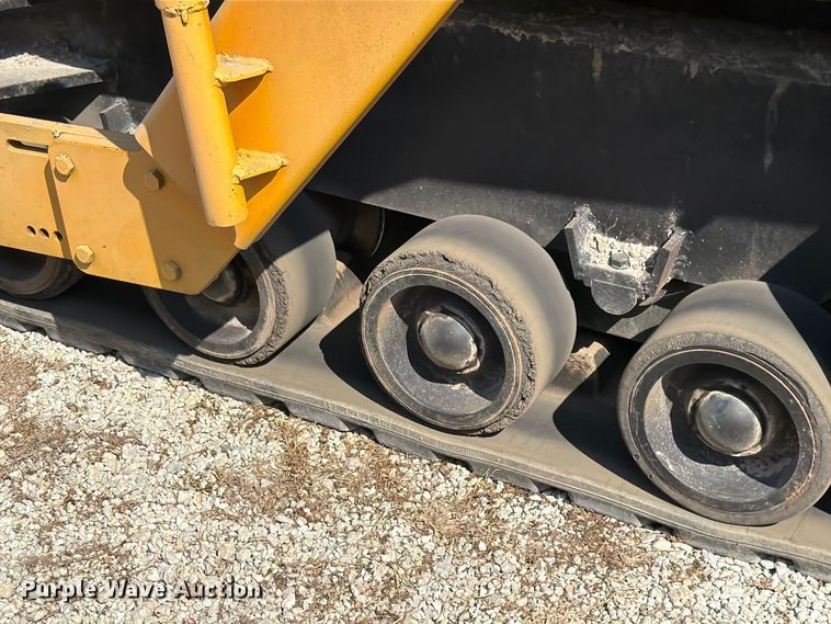 image for item FK4151 2000 Blaw-Knox PF-5510 paver