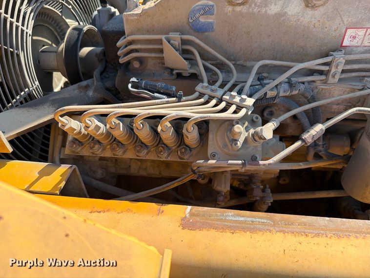image for item FK4151 2000 Blaw-Knox PF-5510 paver