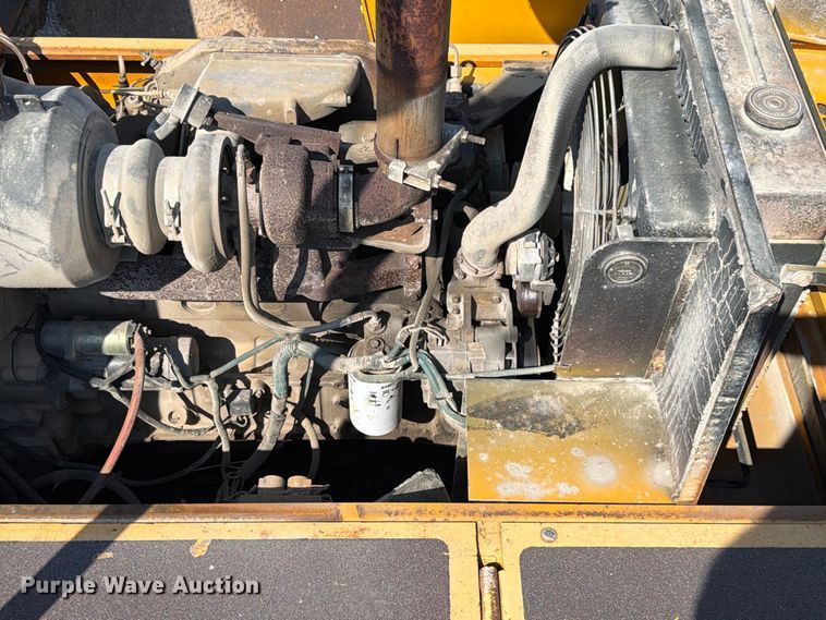 image for item FK4151 2000 Blaw-Knox PF-5510 paver