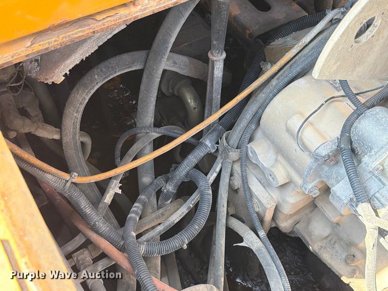 image for item FK4151 2000 Blaw-Knox PF-5510 paver