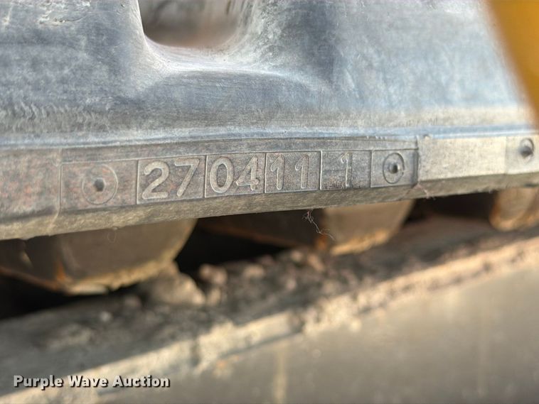 image for item FK4151 2000 Blaw-Knox PF-5510 paver