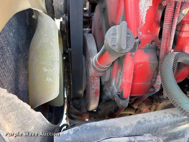 image for item FK4152 2006 Peterbilt 378 water truck