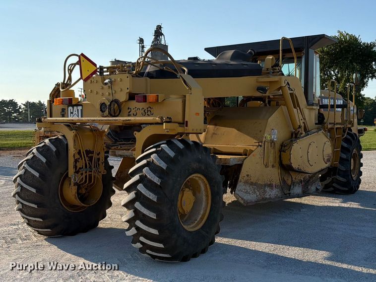 image for item FK4153 2007 Caterpillar RM500 reclaimer