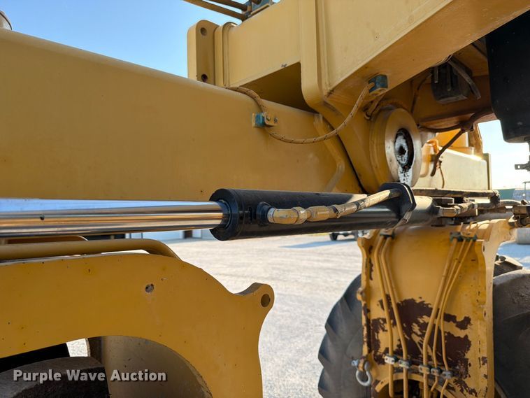 image for item FK4153 2007 Caterpillar RM500 reclaimer