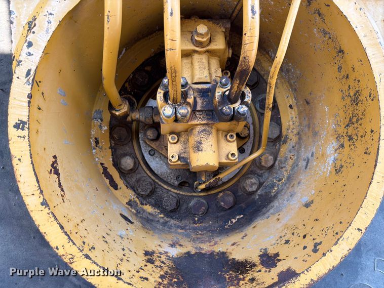 image for item FK4153 2007 Caterpillar RM500 reclaimer