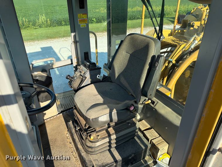 image for item FK4153 2007 Caterpillar RM500 reclaimer