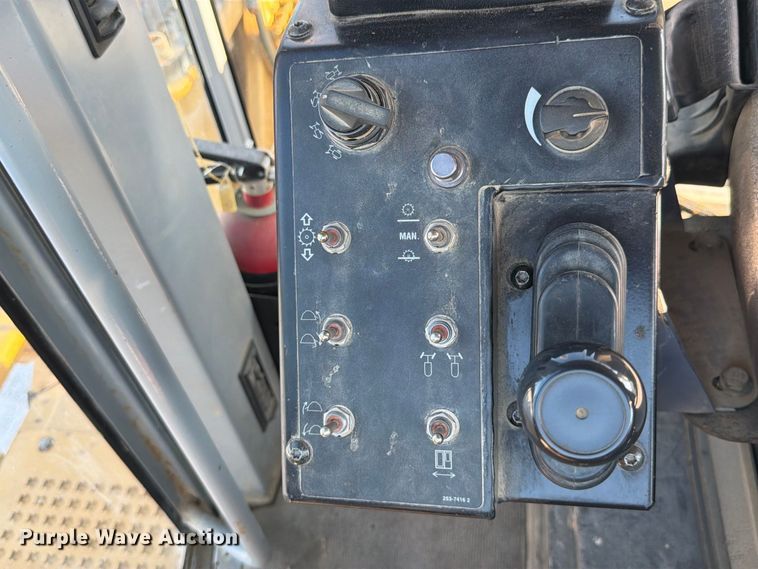 image for item FK4153 2007 Caterpillar RM500 reclaimer