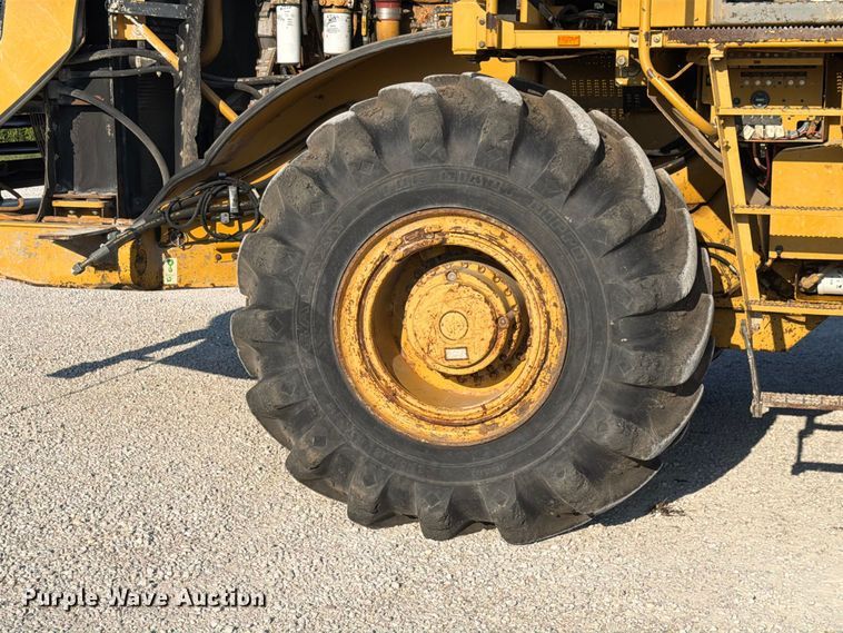 image for item FK4153 2007 Caterpillar RM500 reclaimer