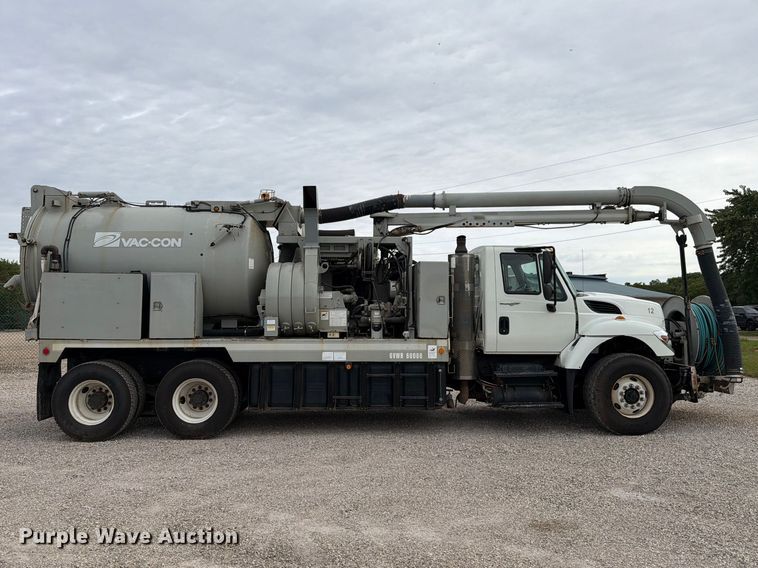 image for item FK4166 2008 International 7400 SFA 6x4 sewer jetter truck