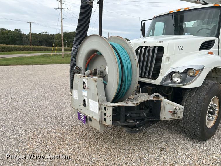 image for item FK4166 2008 International 7400 SFA 6x4 sewer jetter truck