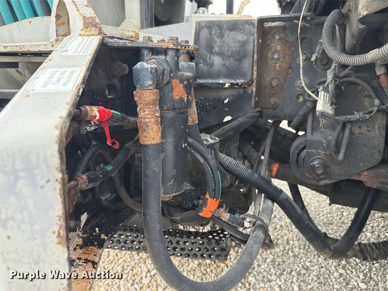 image for item FK4166 2008 International 7400 SFA 6x4 sewer jetter truck