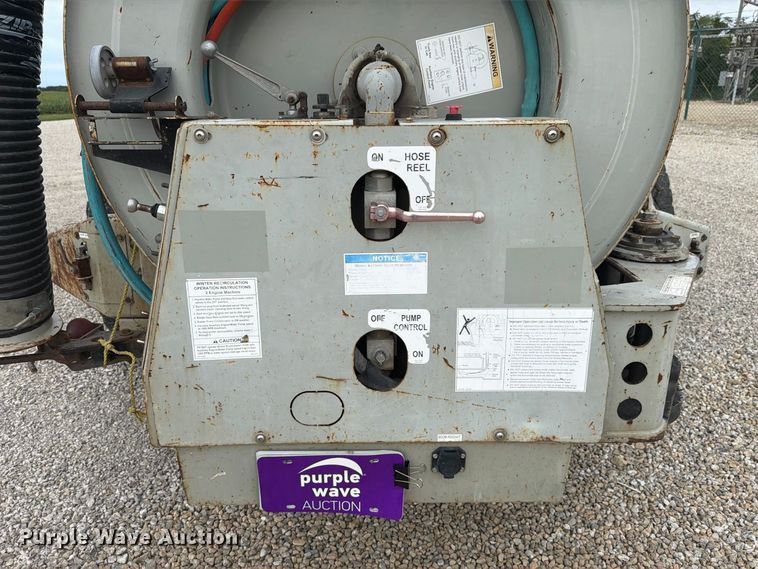 image for item FK4166 2008 International 7400 SFA 6x4 sewer jetter truck