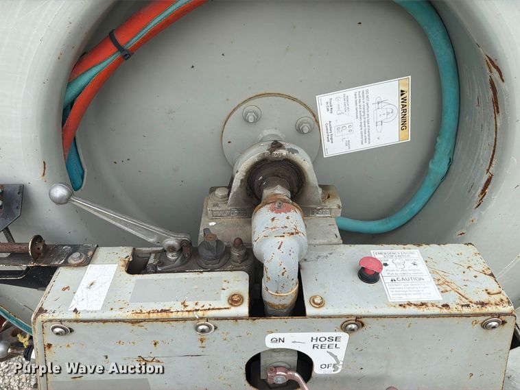image for item FK4166 2008 International 7400 SFA 6x4 sewer jetter truck