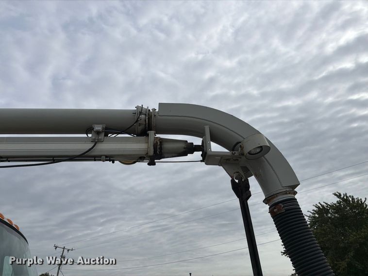 image for item FK4166 2008 International 7400 SFA 6x4 sewer jetter truck