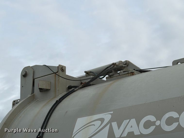 image for item FK4166 2008 International 7400 SFA 6x4 sewer jetter truck