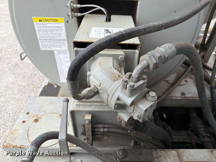 image for item FK4166 2008 International 7400 SFA 6x4 sewer jetter truck