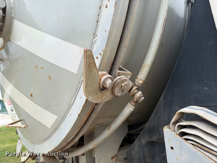 image for item FK4166 2008 International 7400 SFA 6x4 sewer jetter truck