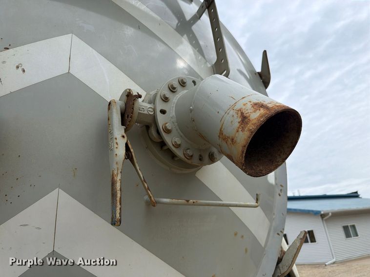 image for item FK4166 2008 International 7400 SFA 6x4 sewer jetter truck