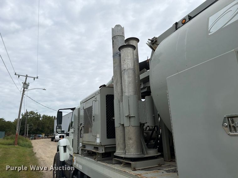 image for item FK4166 2008 International 7400 SFA 6x4 sewer jetter truck