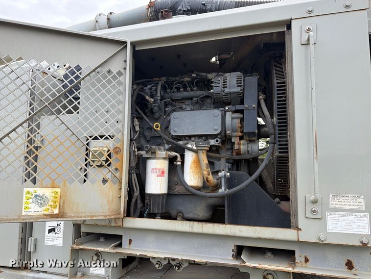 image for item FK4166 2008 International 7400 SFA 6x4 sewer jetter truck
