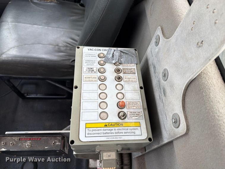 image for item FK4166 2008 International 7400 SFA 6x4 sewer jetter truck