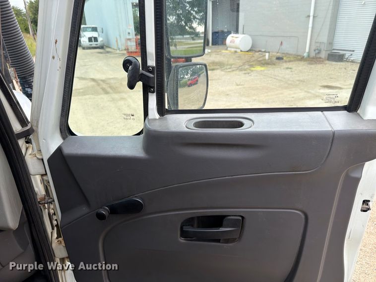 image for item FK4166 2008 International 7400 SFA 6x4 sewer jetter truck