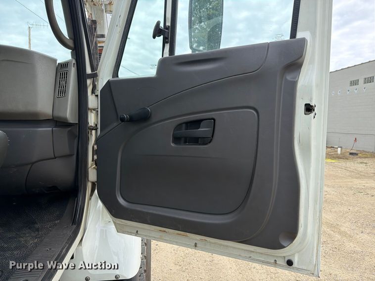 image for item FK4166 2008 International 7400 SFA 6x4 sewer jetter truck