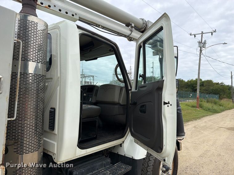 image for item FK4166 2008 International 7400 SFA 6x4 sewer jetter truck