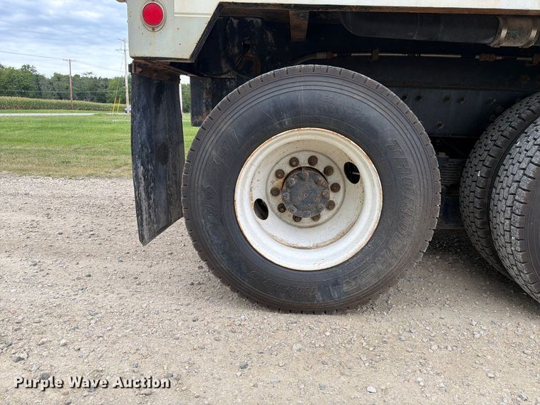 image for item FK4166 2008 International 7400 SFA 6x4 sewer jetter truck