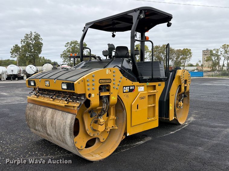 2021 Caterpillar CB13 double drum vibratory roller