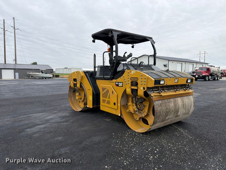 image for item FK4178 2021 Caterpillar CB13 double drum vibratory roller