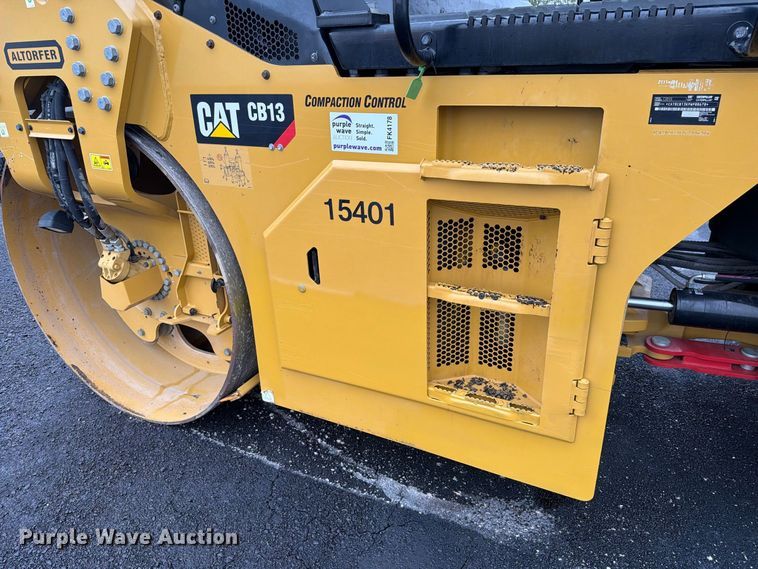 image for item FK4178 2021 Caterpillar CB13 double drum vibratory roller