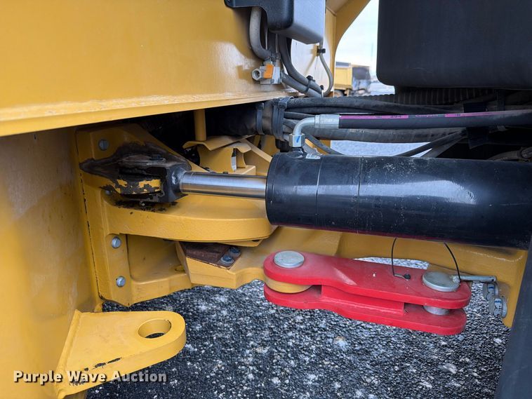 image for item FK4178 2021 Caterpillar CB13 double drum vibratory roller