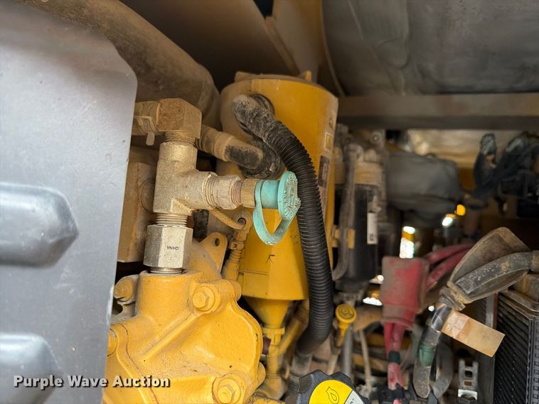 image for item FK4178 2021 Caterpillar CB13 double drum vibratory roller