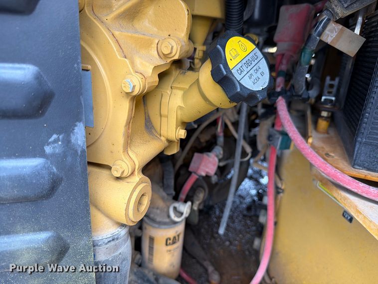 image for item FK4178 2021 Caterpillar CB13 double drum vibratory roller