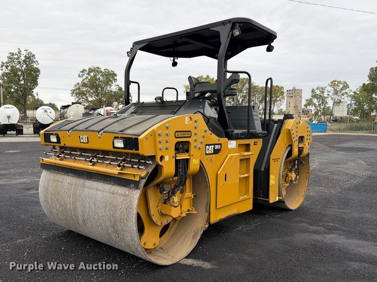 2021 Caterpillar CB13 double drum vibratory roller