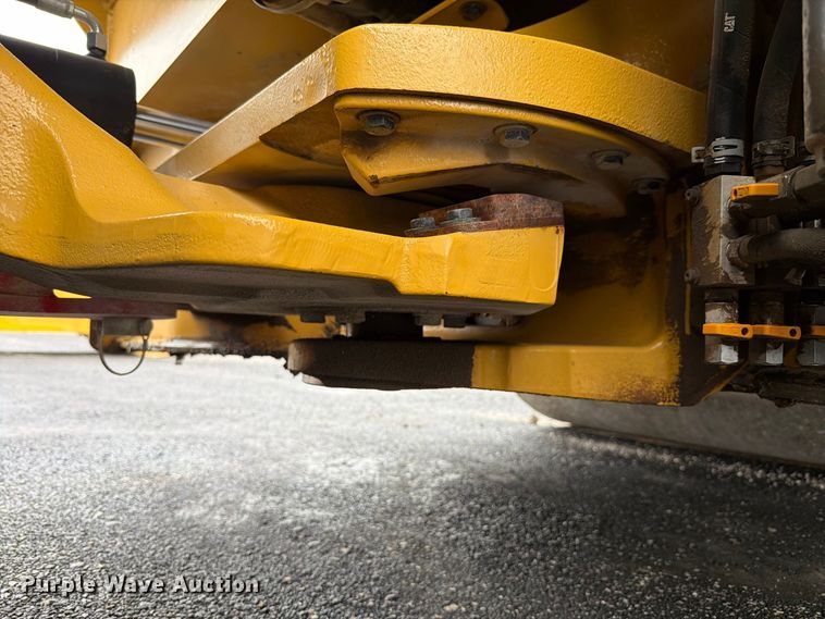 image for item FK4179 2021 Caterpillar CB13 double drum vibratory roller