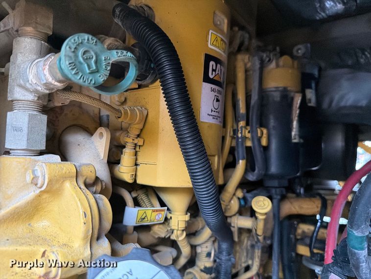 image for item FK4179 2021 Caterpillar CB13 double drum vibratory roller