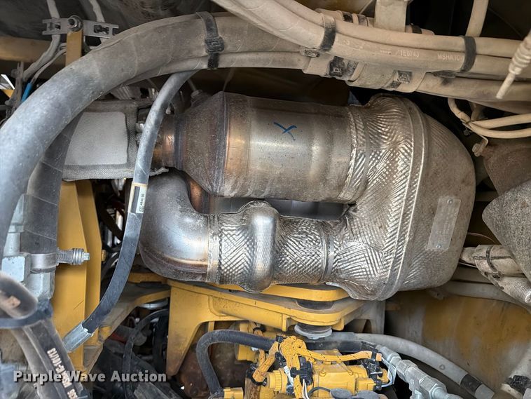 image for item FK4179 2021 Caterpillar CB13 double drum vibratory roller