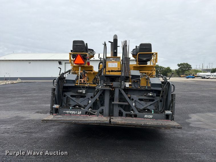 image for item FK4180 2006 Caterpillar AP1000D paver