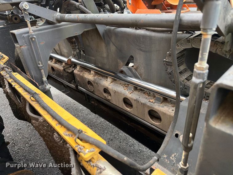 image for item FK4180 2006 Caterpillar AP1000D paver